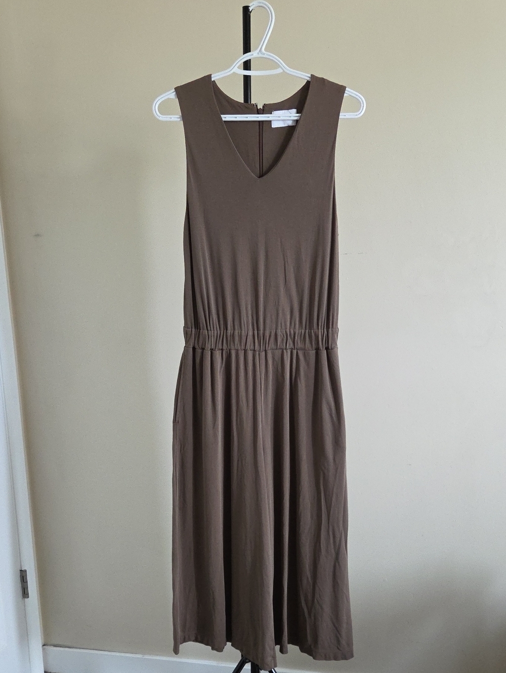 United Arrow Sleeveless V-Neck Jumpsuit in Brown with Elastic Waist